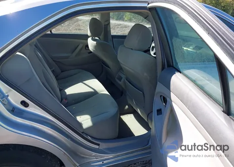 2007 Toyota Camry Ce/Le/Se/Xle z USA, uszkodzony, nr VIN 4T1BE46K674555902